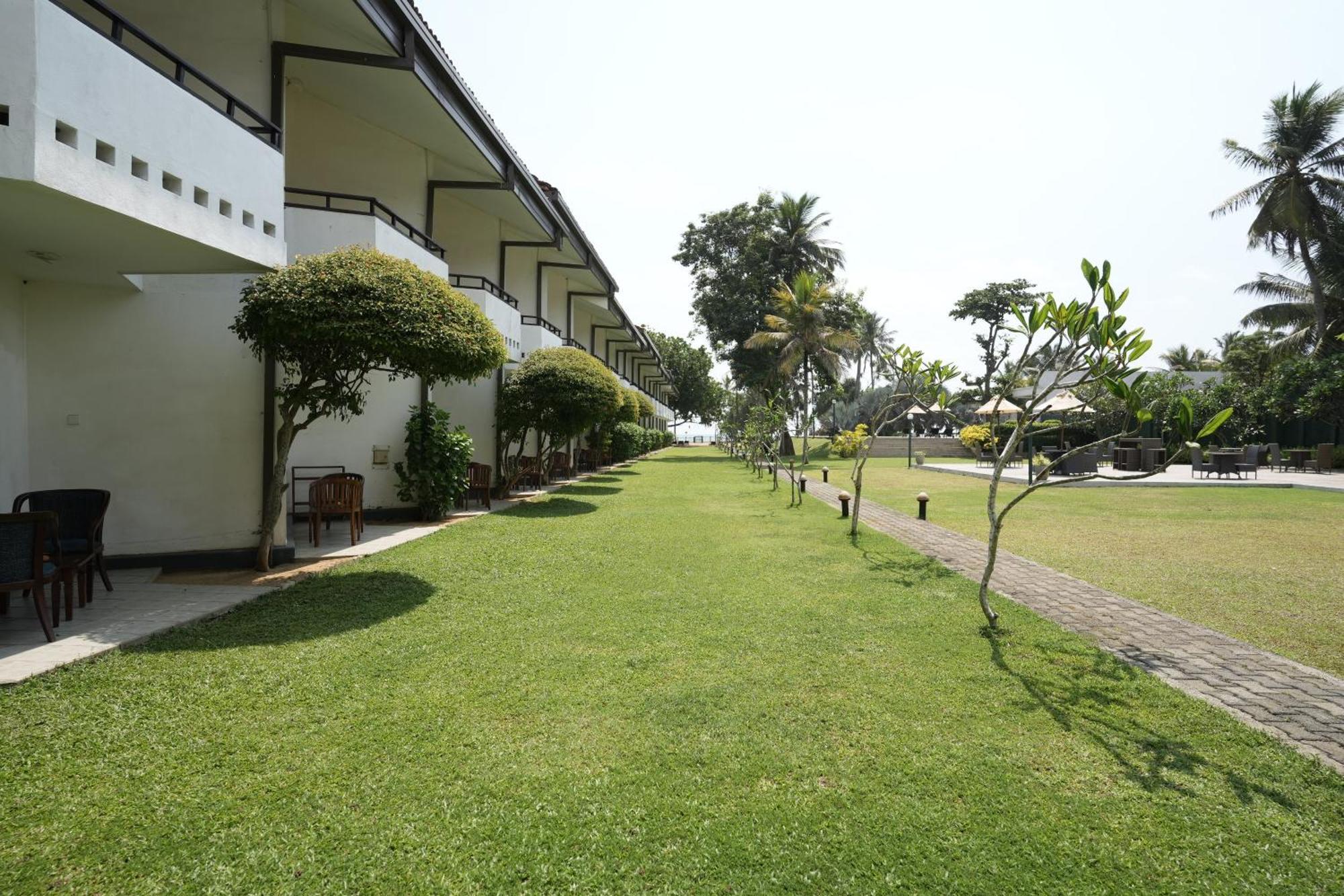 Hibiscus Beach Hotel & Villas Kalutara Zewnętrze zdjęcie